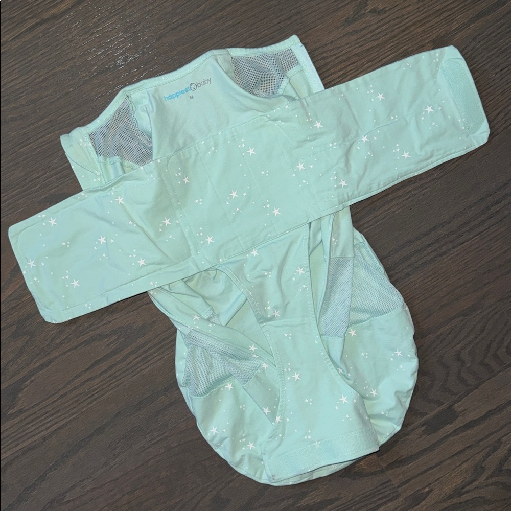Happiest Baby Sleepea Swaddle Sleep Sack Medium 12-18 lbs Organic Cotton Stars - Picture 4 of 8